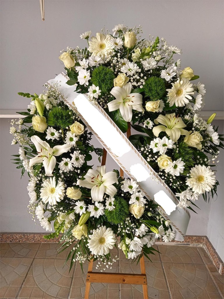 Foto 1 Corrona funeraria 