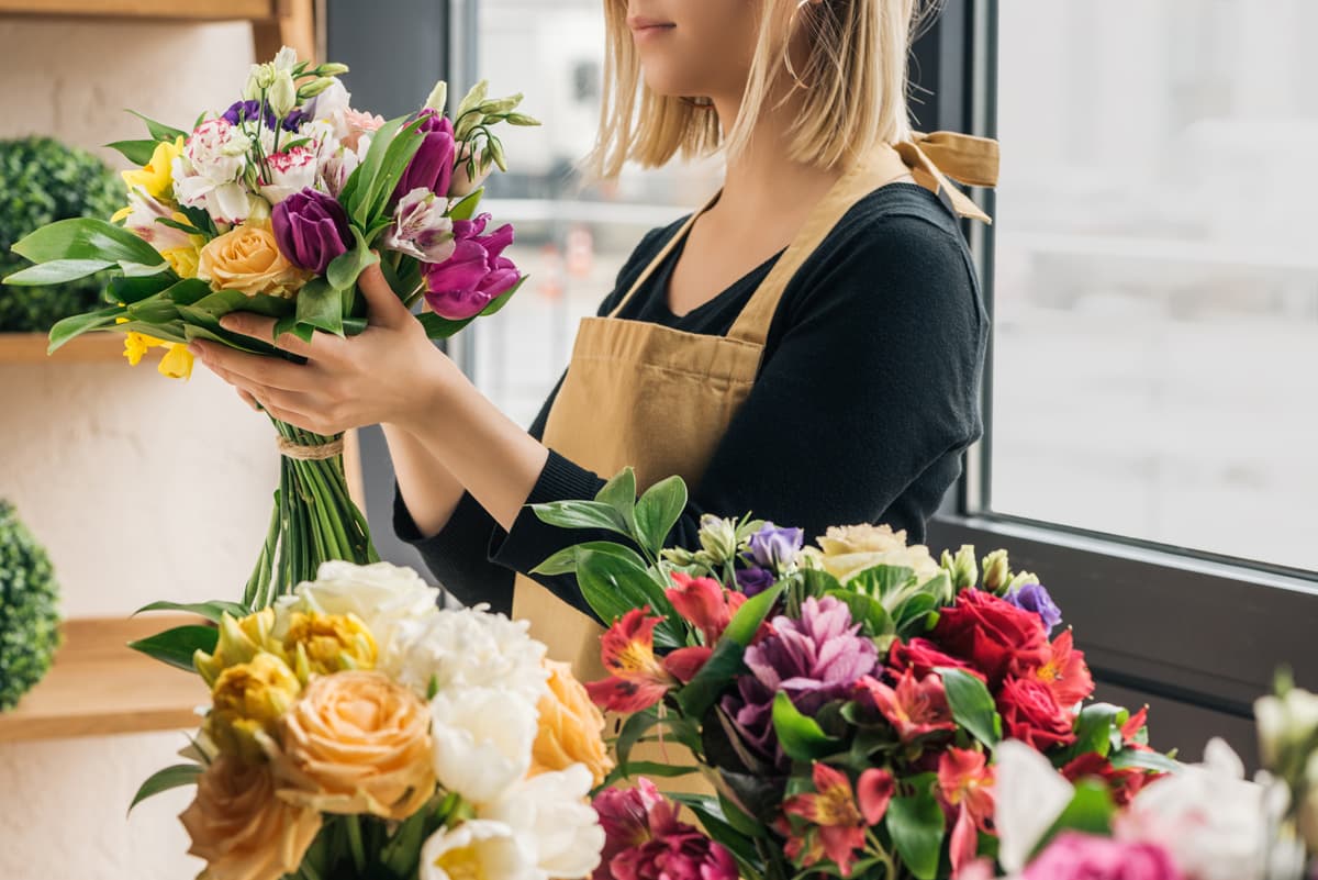  Contacta con Floristería Florvedra